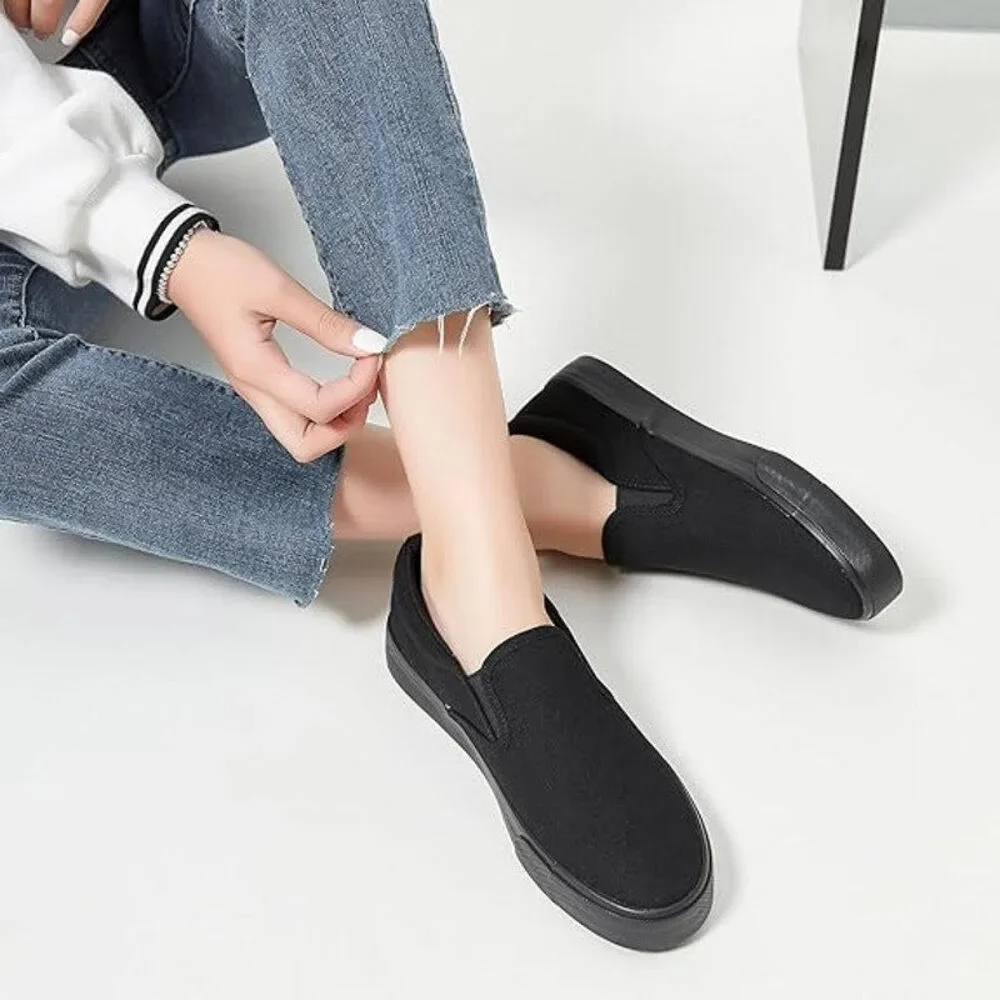 Womens Size 9 Black Sneakers Slip On Round Toe Low Top Canvas Shoes